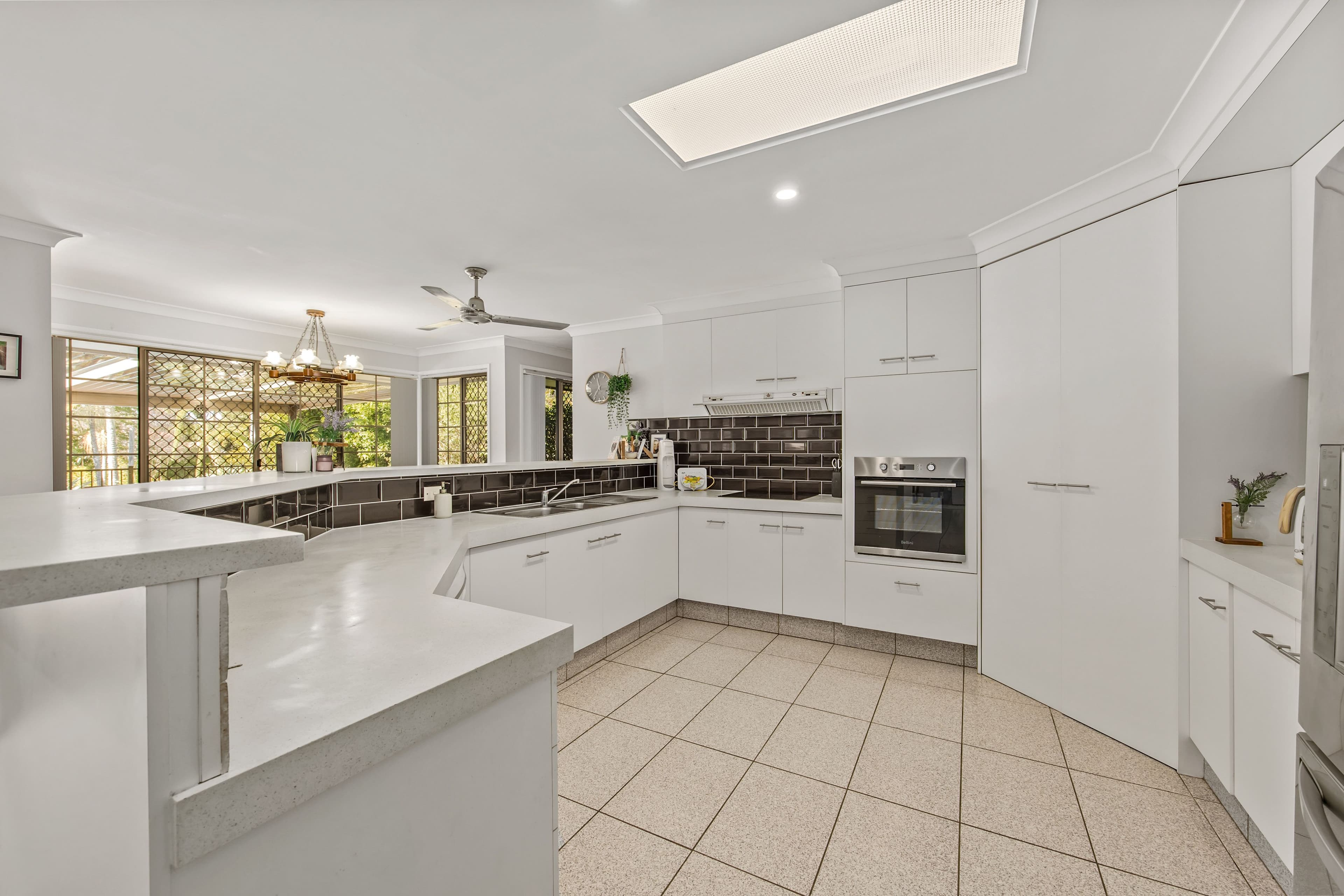 11 Texas Court, Oxenford QLD 4210, Oxenford - Thumbnail 6