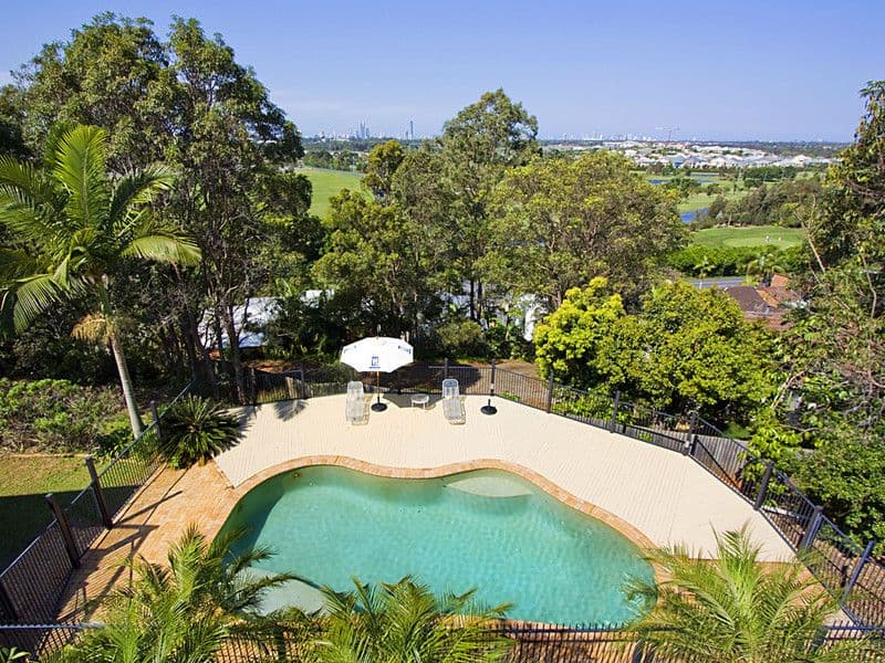 40 Amethyst Court, CARRARA QLD 4211, Carrara - Thumbnail 2
