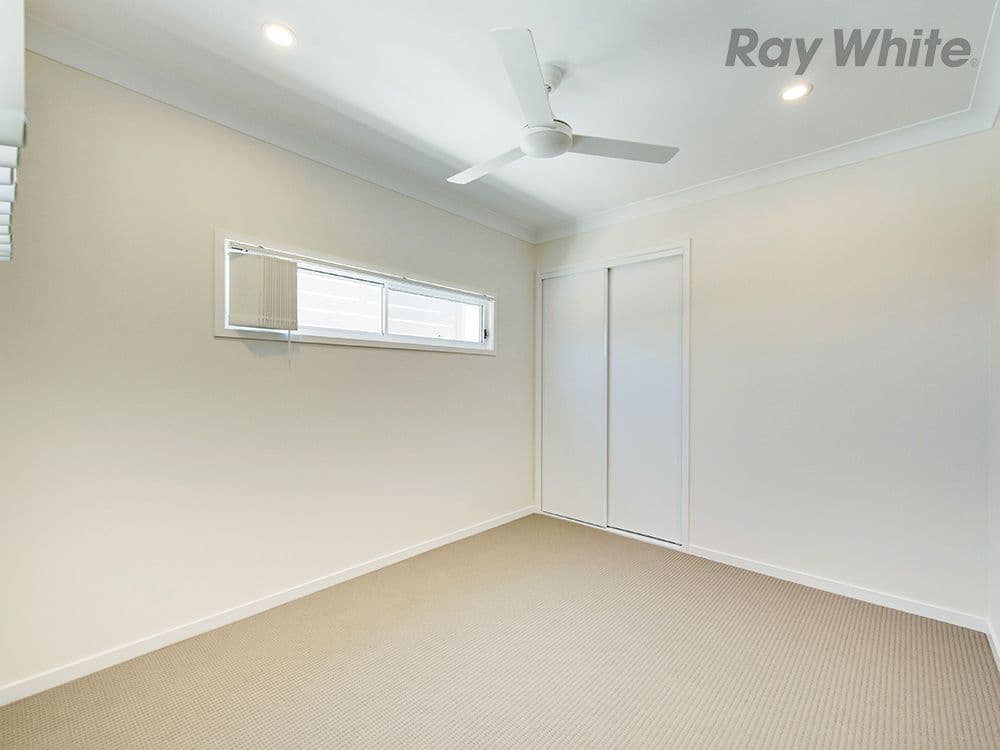 2 Lakes Entrance Drive, Springfield Lakes QLD 4300, Springfield Lakes - Thumbnail 2
