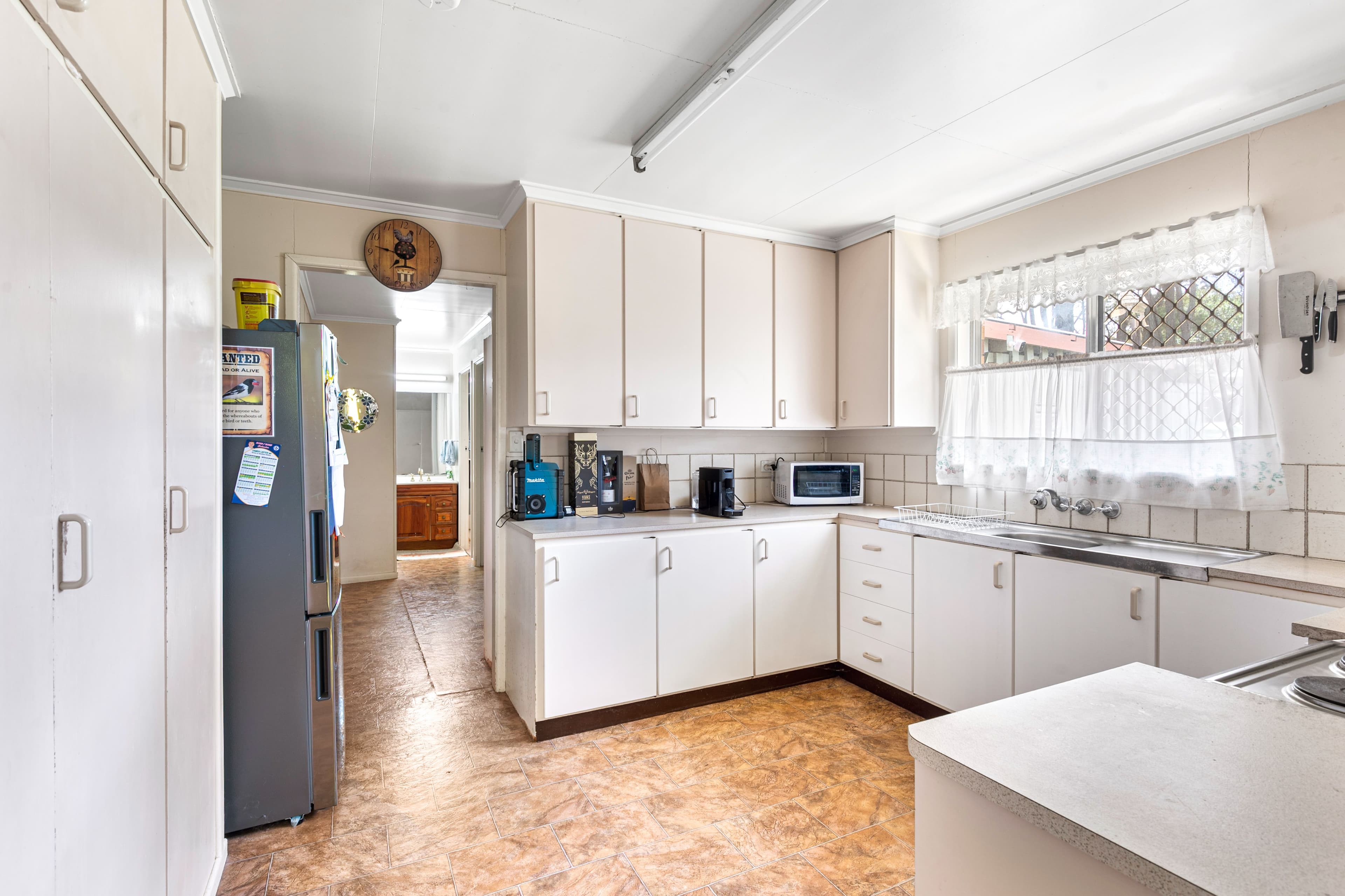 11 Gertrude Street, Warwick QLD 4370, Warwick - Thumbnail 4