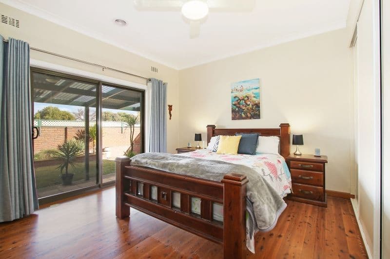 395 Kotthoff Street, Lavington - Thumbnail 3