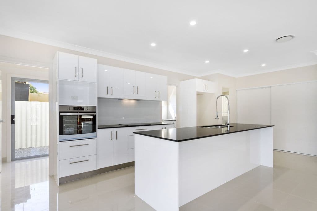 17 Holly Avenue, Hollywell QLD 4216, Hollywell - Thumbnail 6