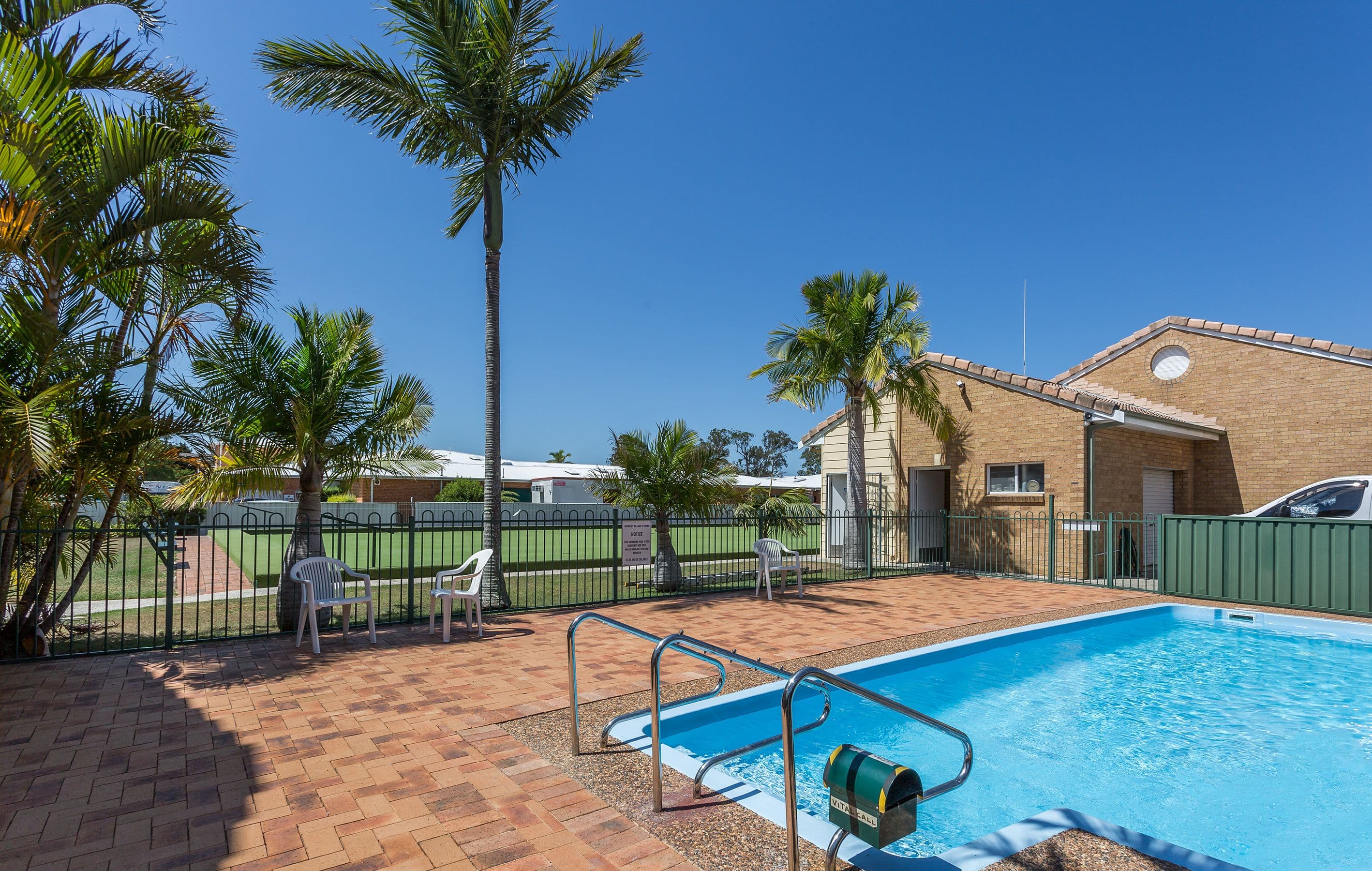 15 Lorraine Avenue, Berkeley Vale - Thumbnail 7