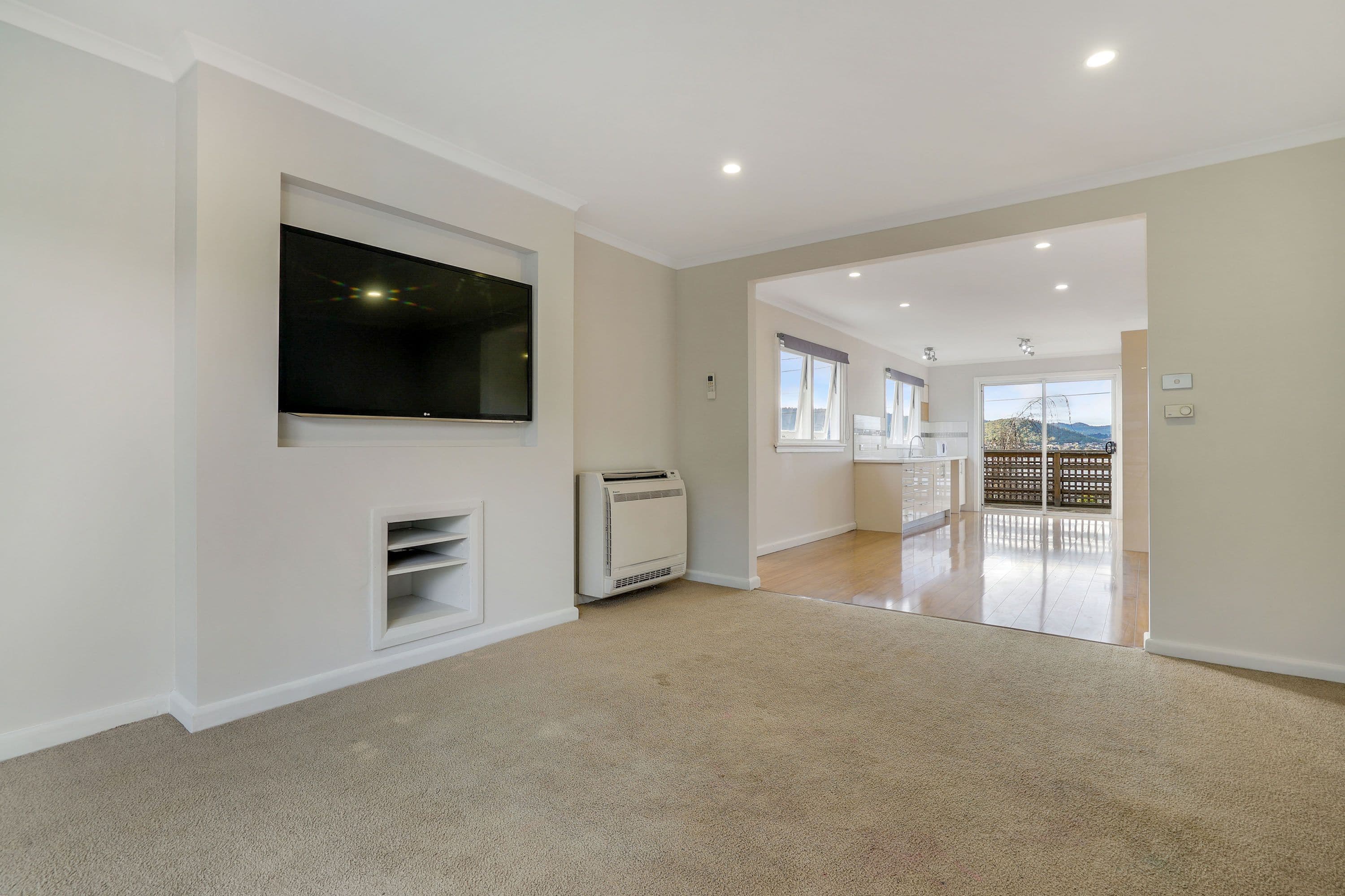 49 Ashbolt Crescent, Lutana TAS 7009, Lutana - Thumbnail 7