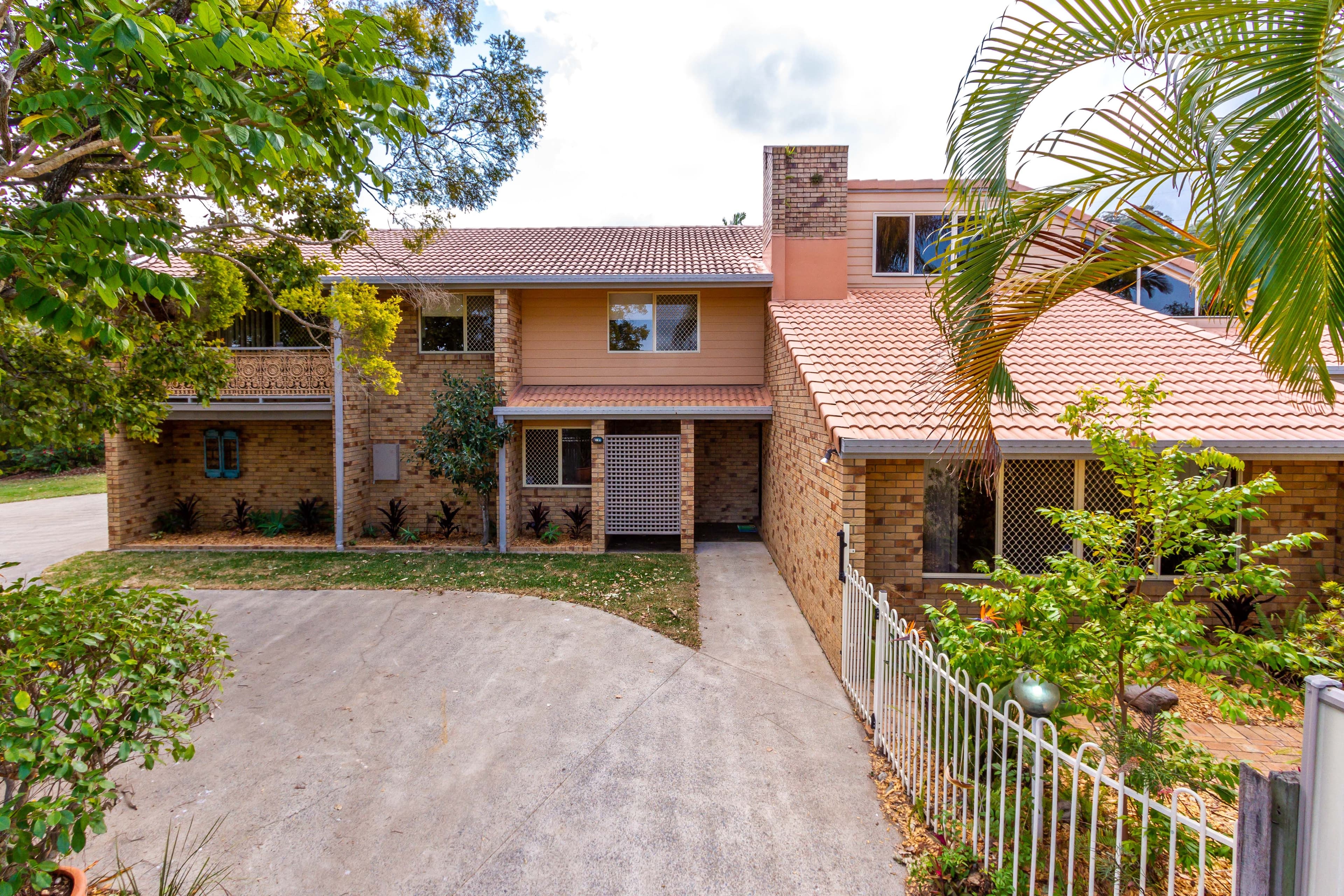 58 Jilbard Drive, Springwood QLD 4127, Springwood - Thumbnail 2