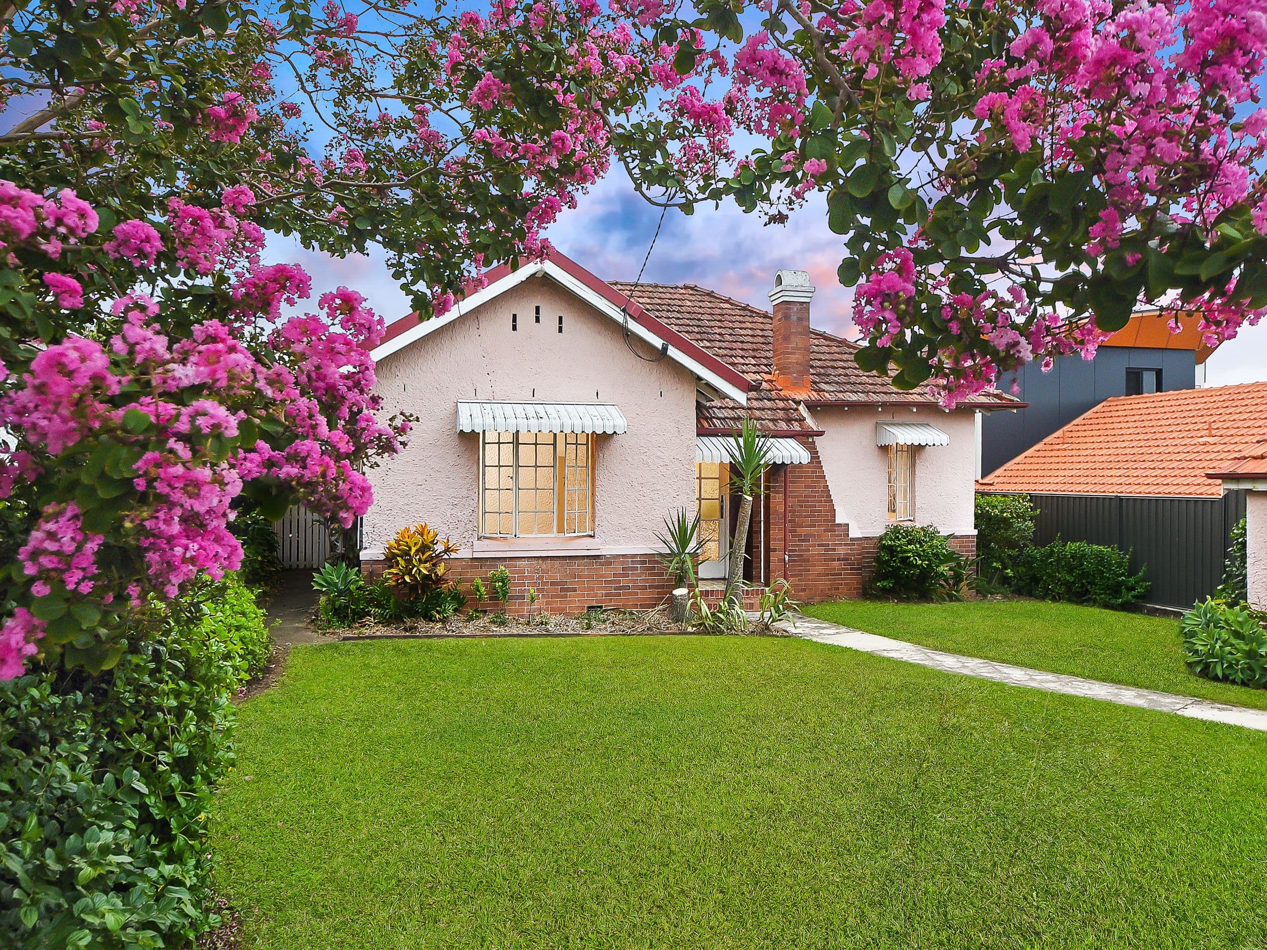 19 Gray Street, Newmarket QLD 4051, Newmarket - Thumbnail 2