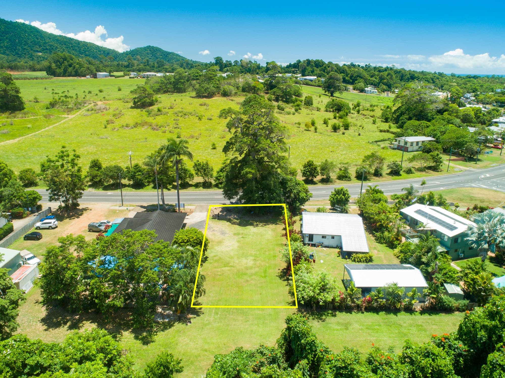 14 Seaview Street, Mission Beach QLD 4852, Mission Beach - Thumbnail 5