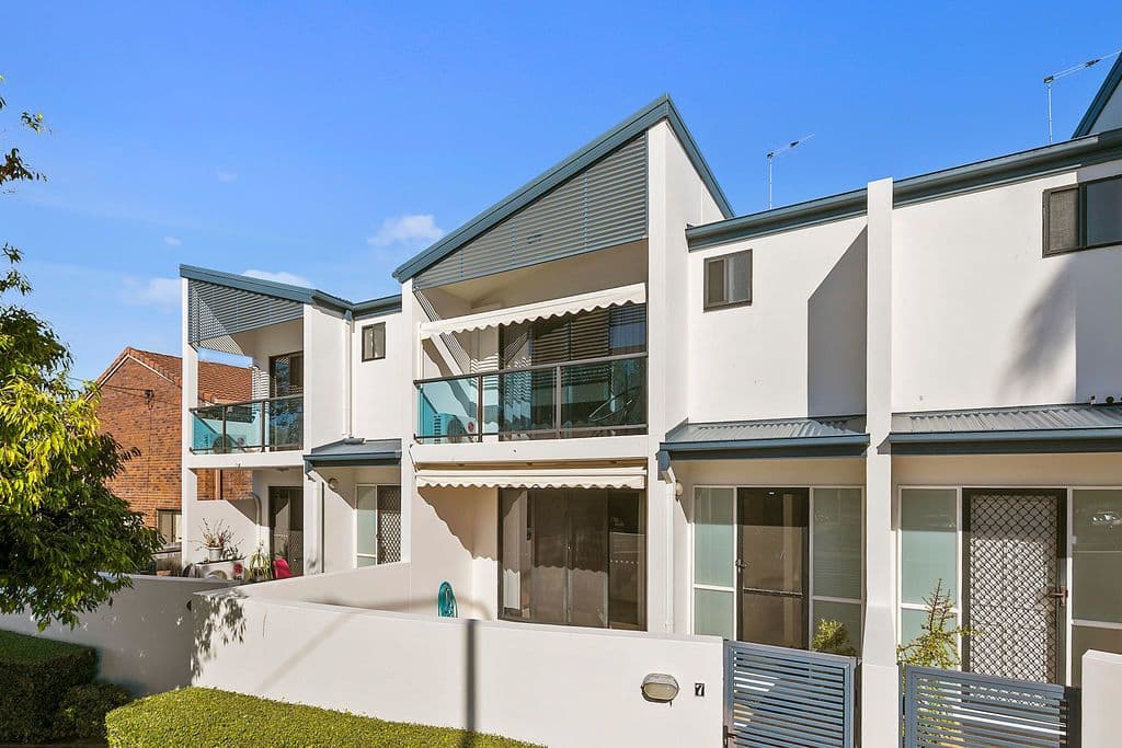 117 Middle Street, Cleveland QLD 4163, Cleveland - Thumbnail 2