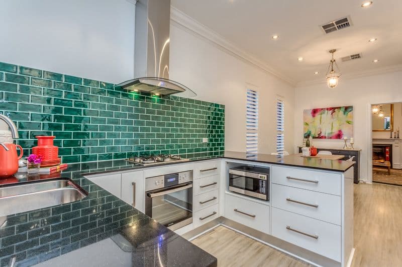 24 Falcon Avenue, MILE END SA 5031, Mile End - Image 1