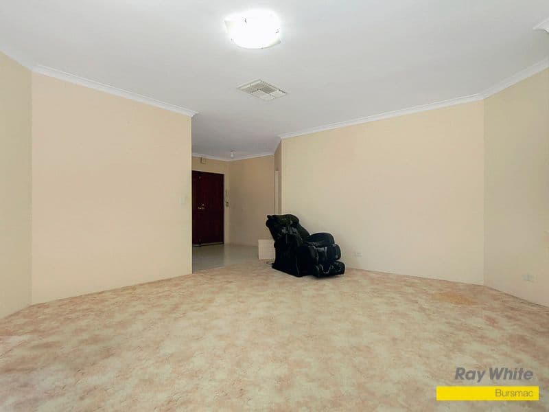 6 Mudlark Crescent, Ballajura WA 6066, Ballajura - Thumbnail 8