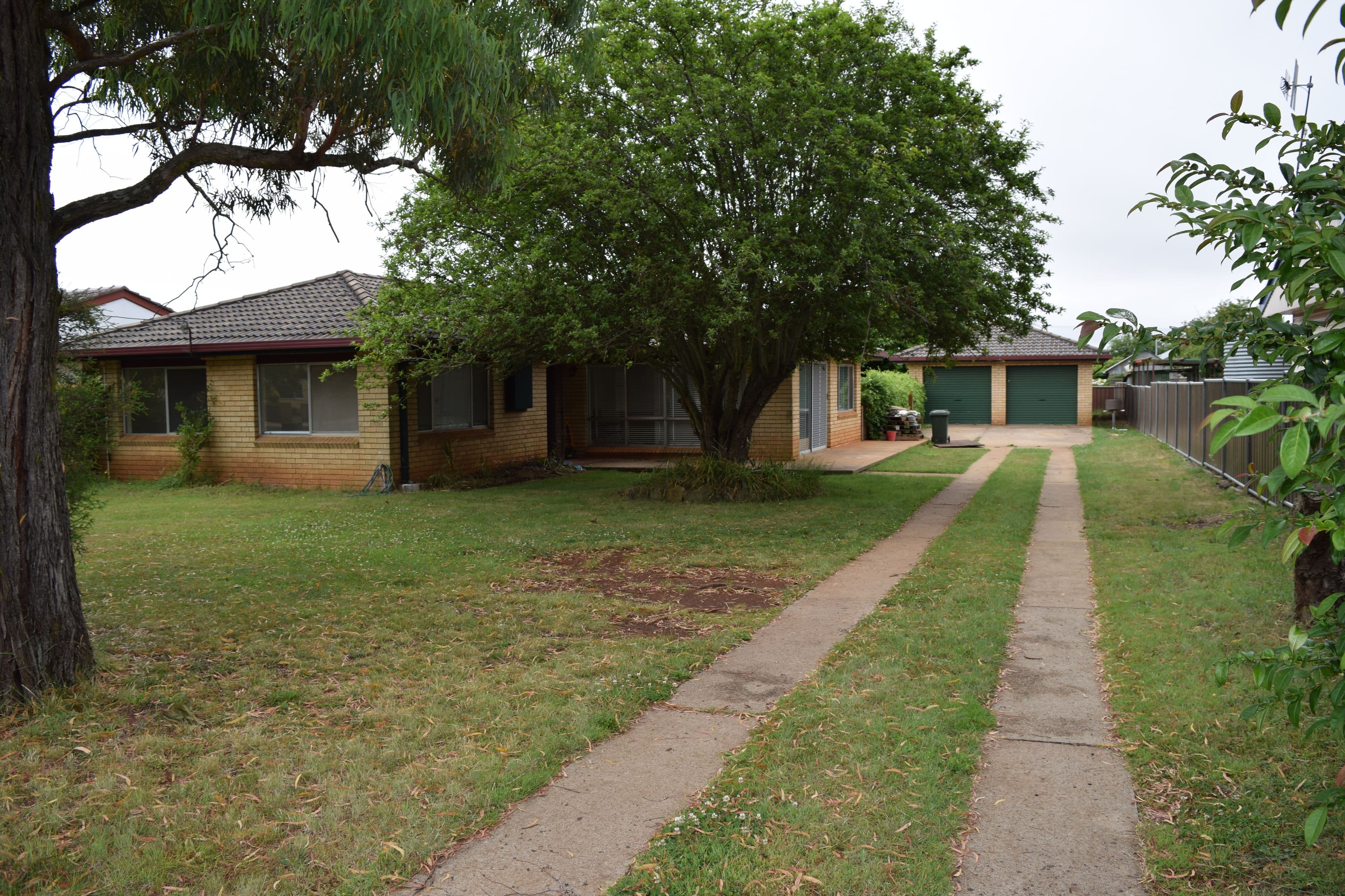 18 Marne Street, Guyra NSW 2365, Guyra - Image 1