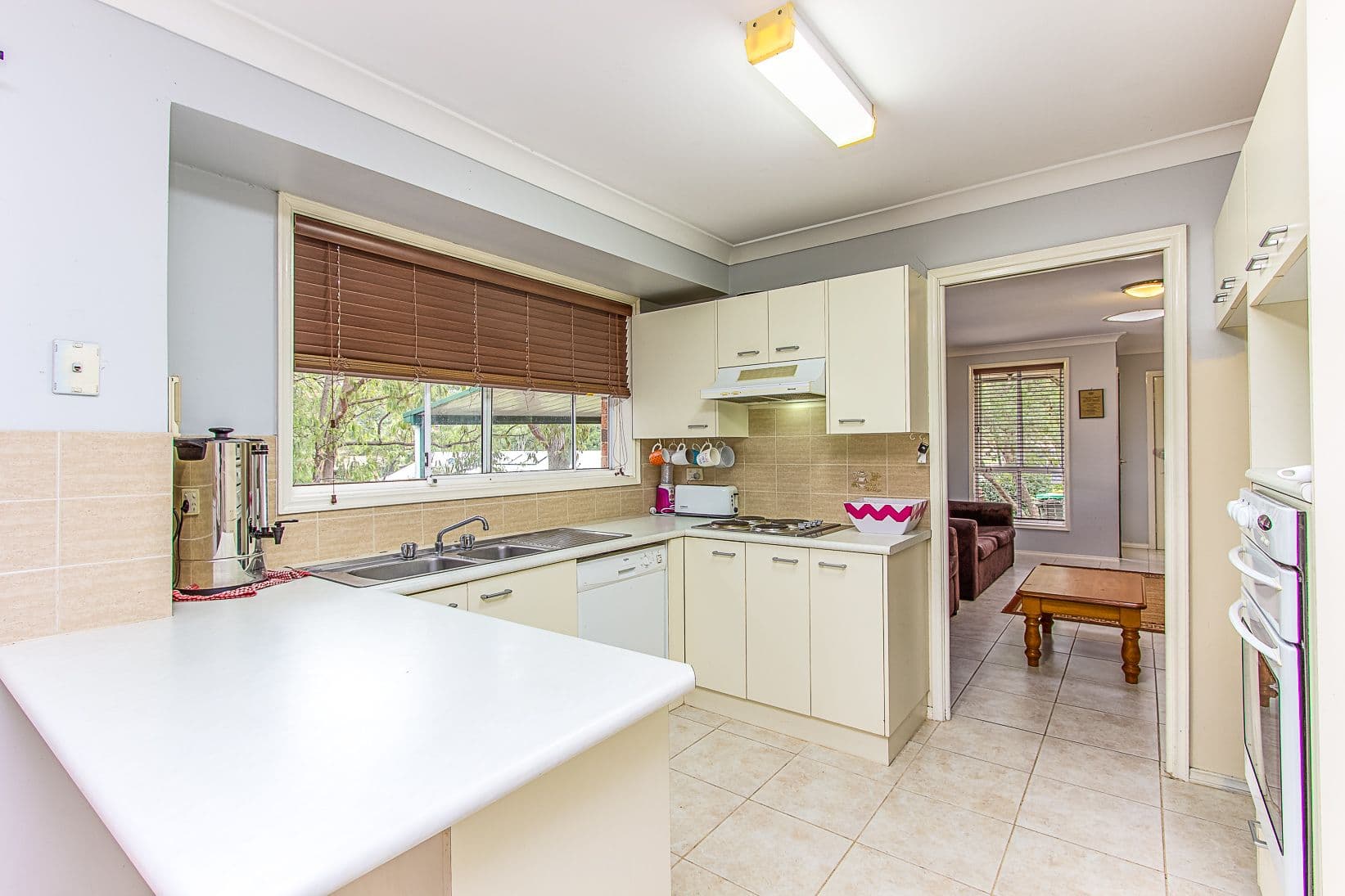 3 Parakeet Close, Tingira Heights - Thumbnail 2