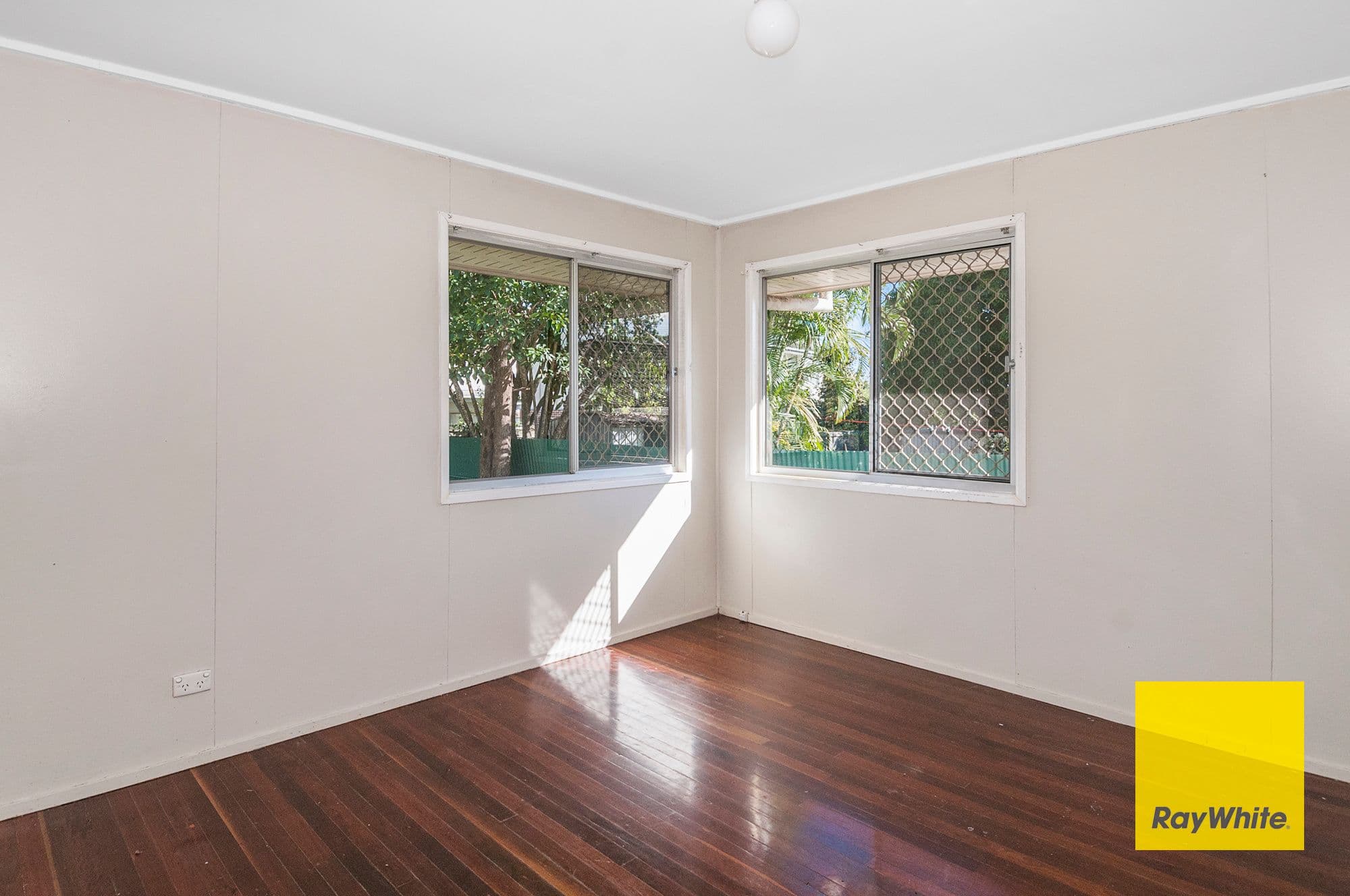 14 Douglas Street, Loganlea QLD 4131, Loganlea - Thumbnail 8