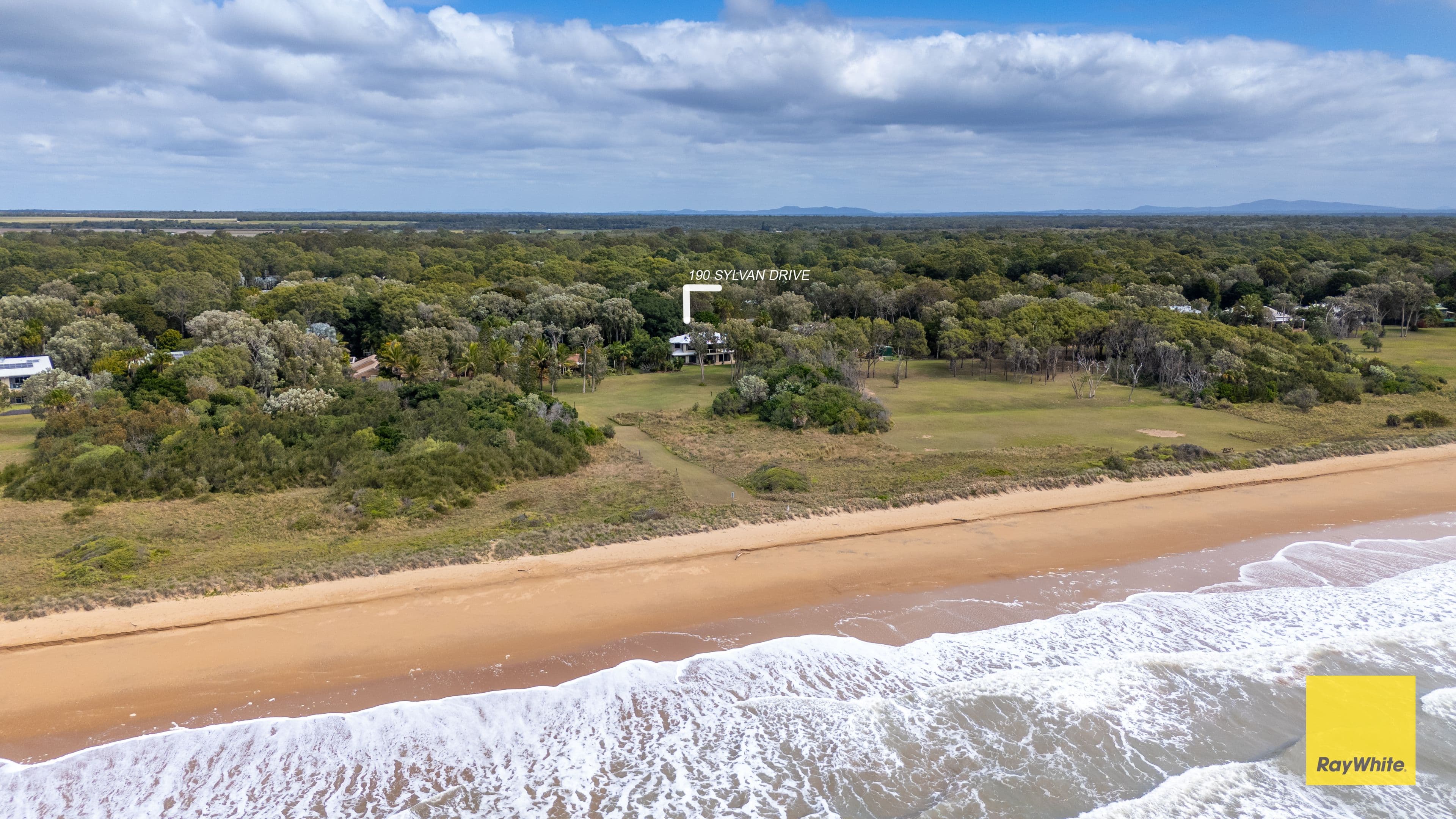 190 Sylvan Drive, Moore Park Beach QLD 4670, Moore Park Beach - Thumbnail 3