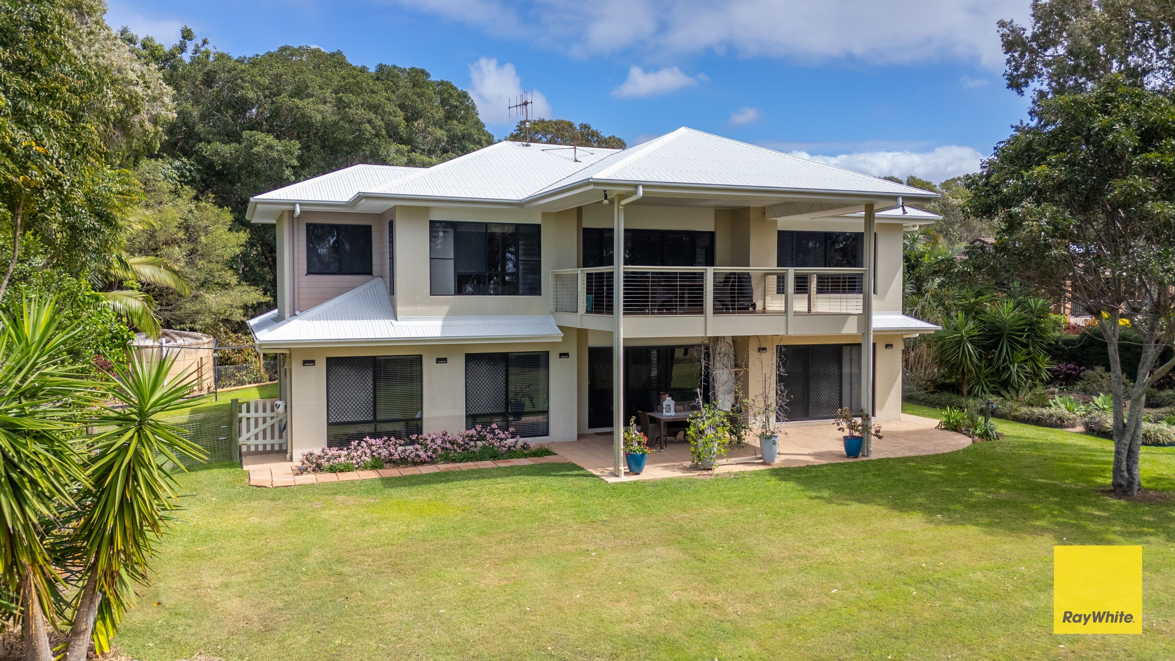 190 Sylvan Drive, Moore Park Beach QLD 4670, Moore Park Beach - Thumbnail 6