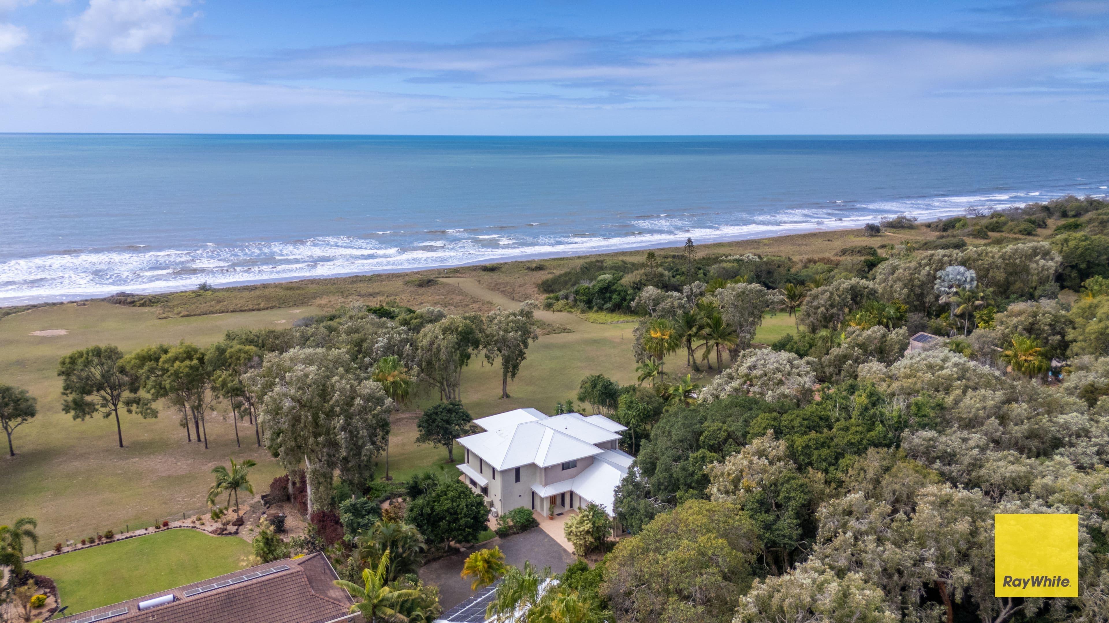 190 Sylvan Drive, Moore Park Beach QLD 4670, Moore Park Beach - Thumbnail 8