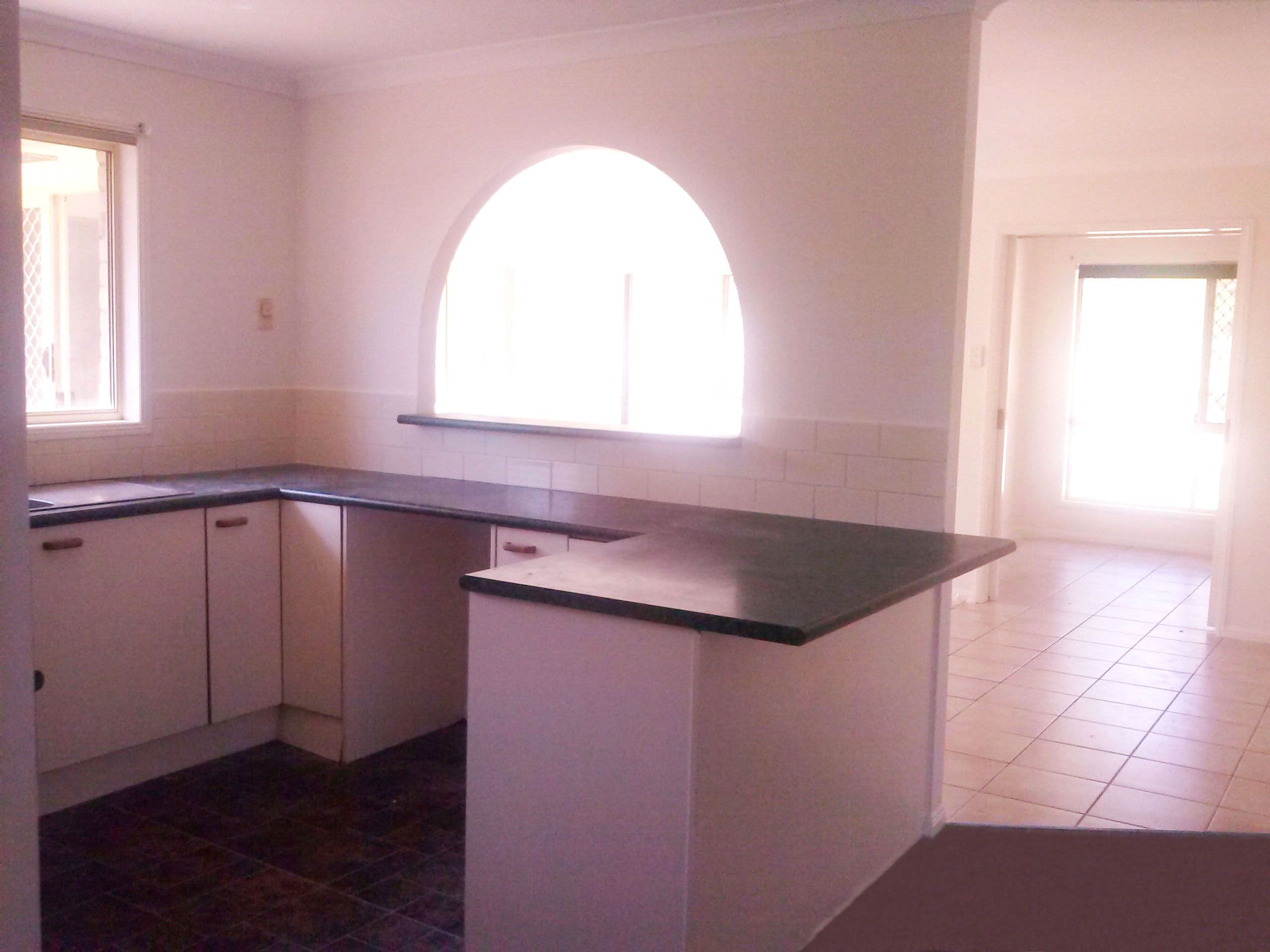 13 Maynard Place, Runcorn QLD 4113, Runcorn - Thumbnail 2