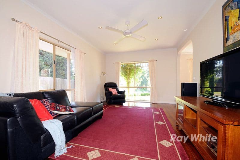 13 Saunders Close, Lysterfield VIC 3156, Lysterfield - Thumbnail 5