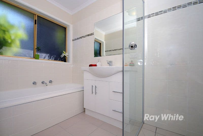 13 Saunders Close, Lysterfield VIC 3156, Lysterfield - Thumbnail 8