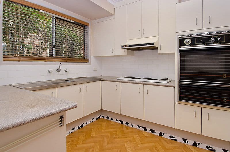 12 Leawarra Crescent, FERNY HILLS QLD 4055, Ferny Hills - Thumbnail 5