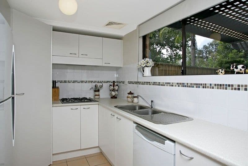 30 Macpherson Street, WARRIEWOOD NSW 2102, Warriewood - Thumbnail 4