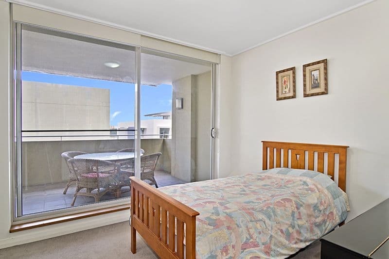 16 Marine Parade, WENTWORTH POINT NSW 2127, Wentworth Point - Thumbnail 7