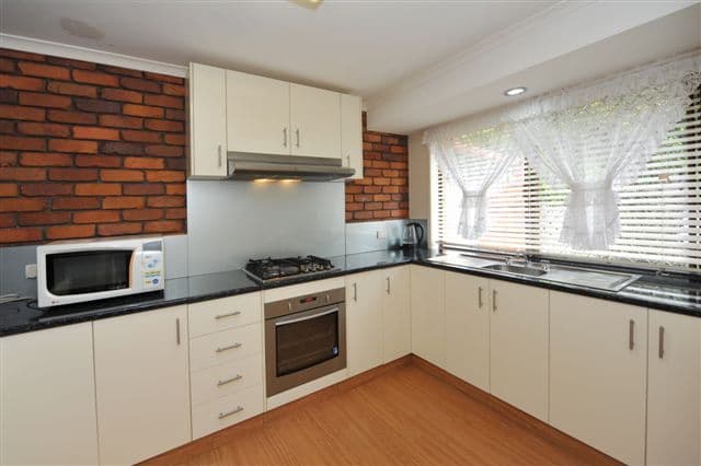 183 Alderley Street, CENTENARY HEIGHTS QLD 4350, Centenary Heights - Thumbnail 6