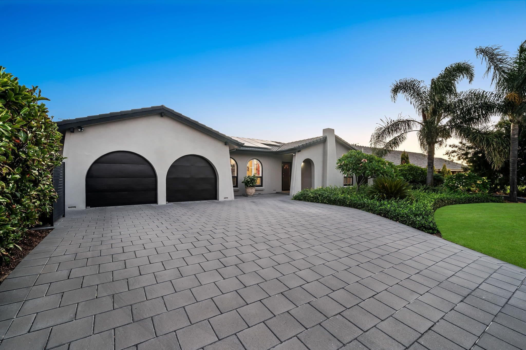 5 Antigua Grove, West Lakes SA 5021, West Lakes - Thumbnail 2