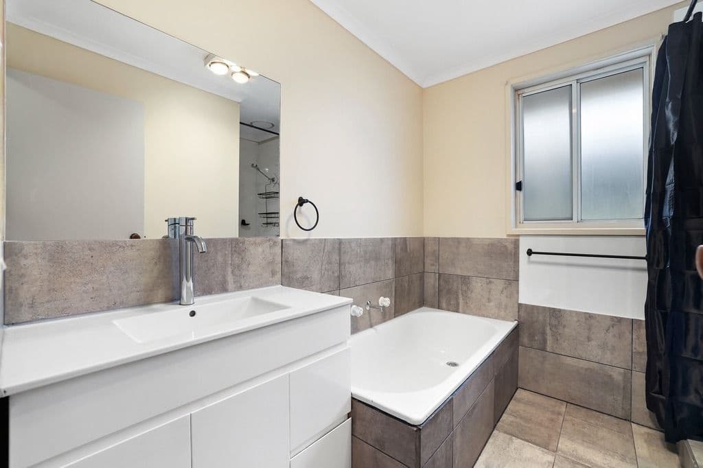 11 Bottlebrush Drive, Hoppers Crossing VIC 3029, Hoppers Crossing - Thumbnail 7
