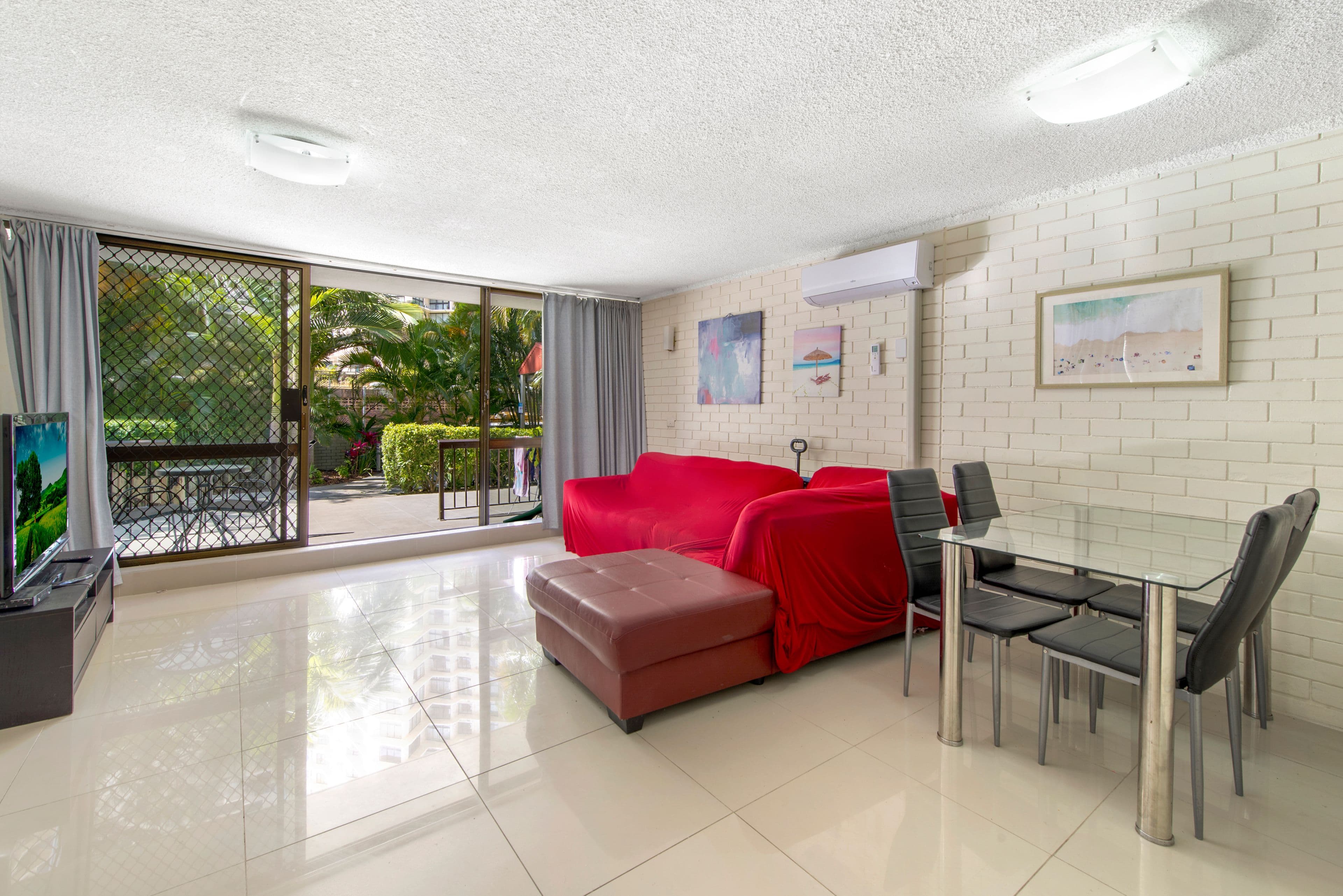 24 Trickett Street, Surfers Paradise QLD 4217, Surfers Paradise - Thumbnail 2