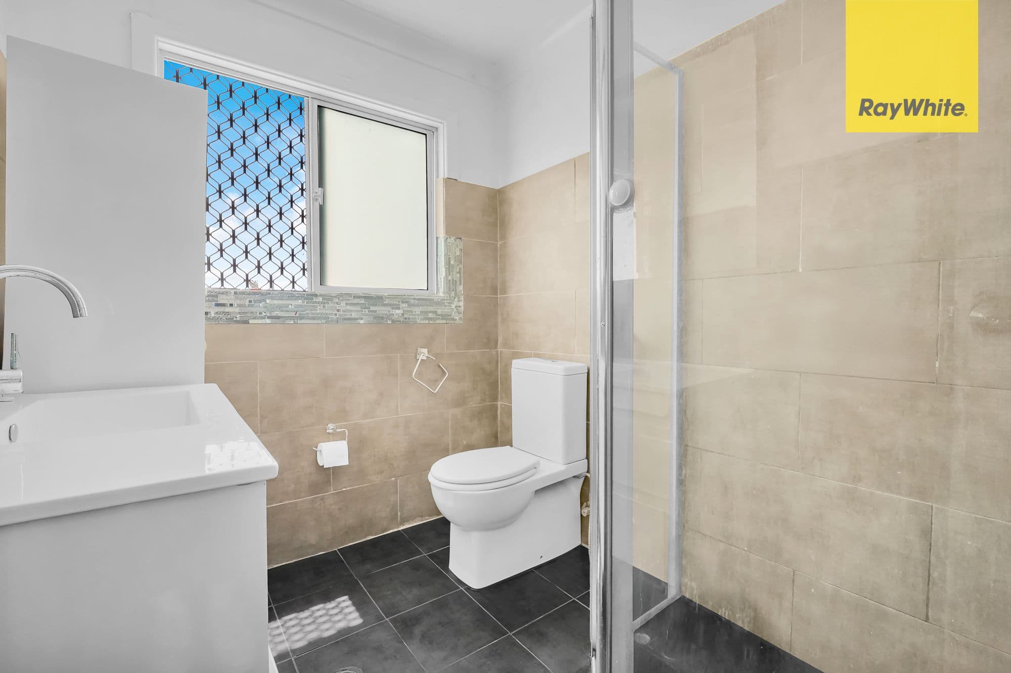 5 Morven Street, Guildford NSW 2161, Old Guildford - Thumbnail 8