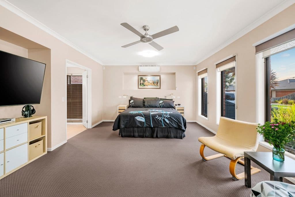 15 Macadamia Street, Doreen VIC 3754, Doreen - Thumbnail 8