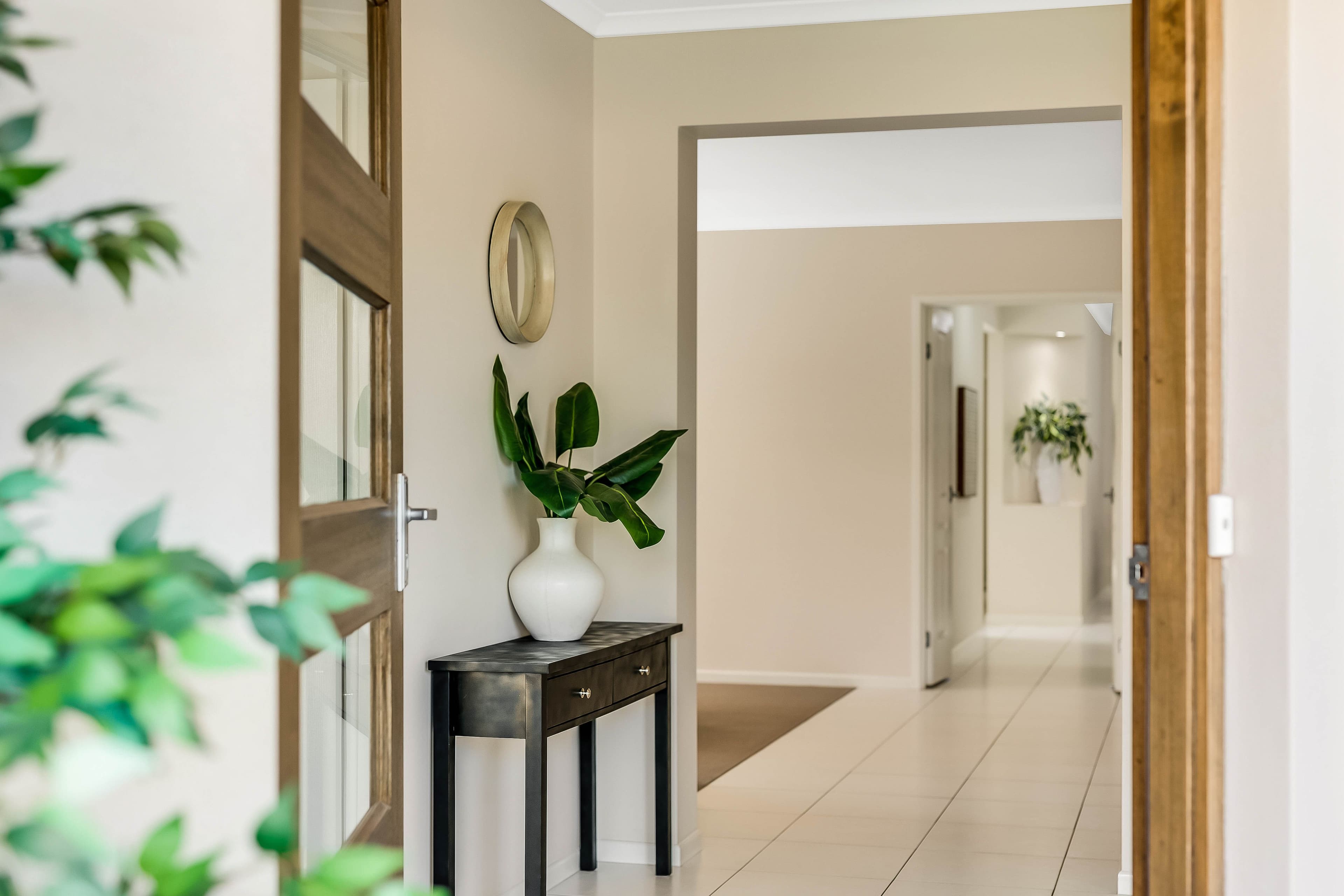 5 Pugh Street, Middle Ridge QLD 4350, Middle Ridge - Thumbnail 2