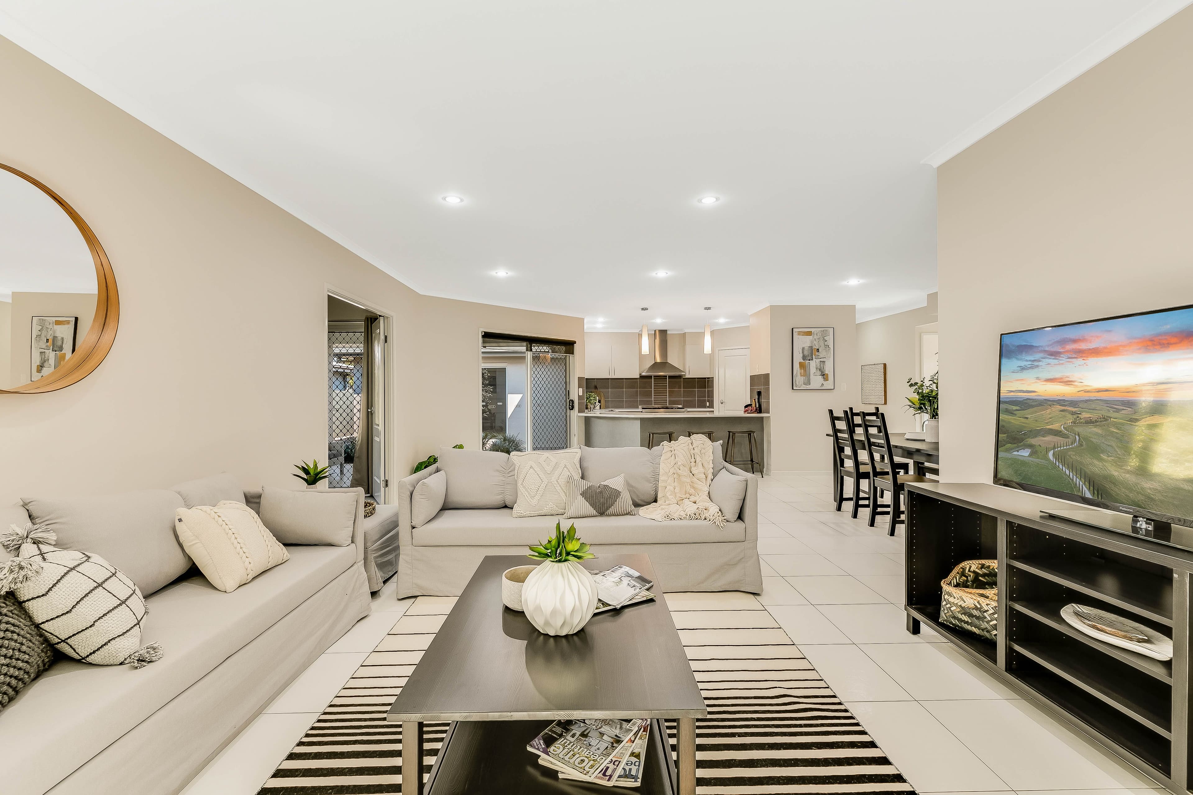 5 Pugh Street, Middle Ridge QLD 4350, Middle Ridge - Thumbnail 3