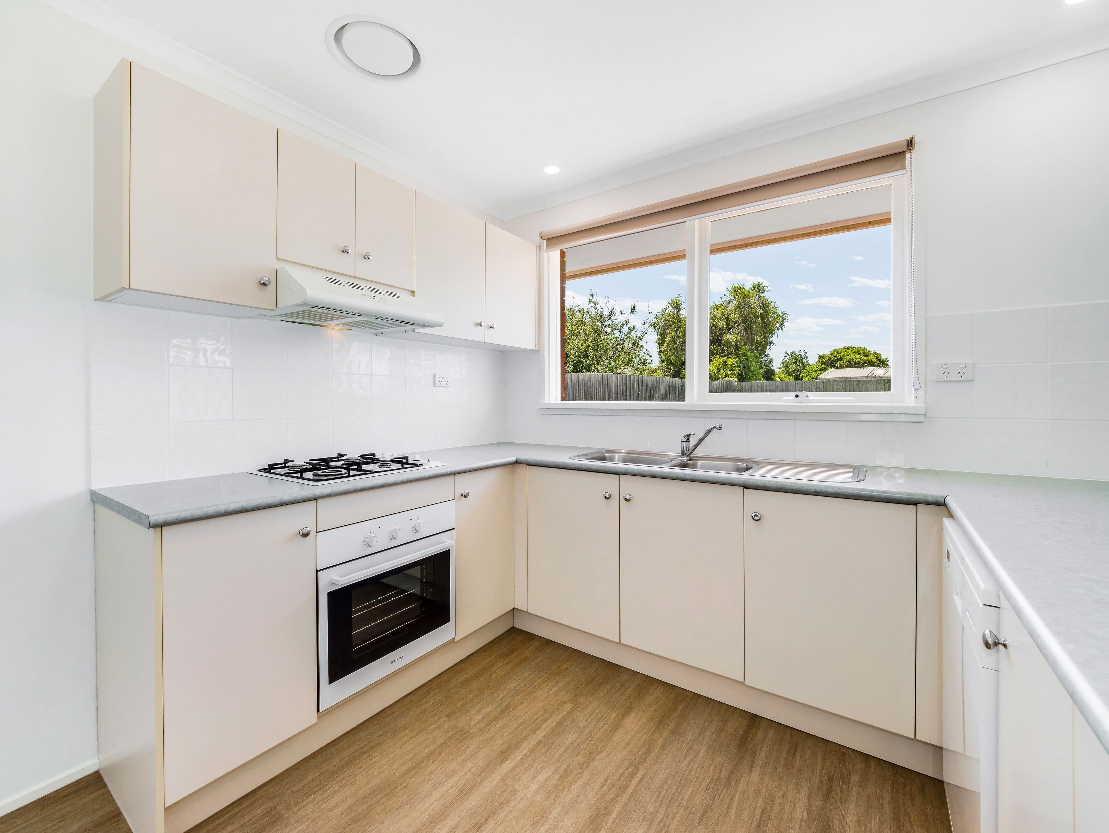 3 Martin Place, Cranbourne VIC 3977, Cranbourne - Thumbnail 5
