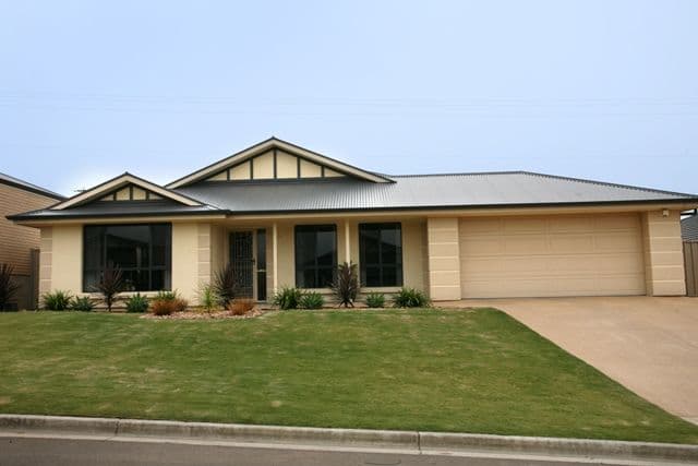 18 Torquay Drive, SEAFORD RISE SA 5169, Seaford Rise - Thumbnail 5