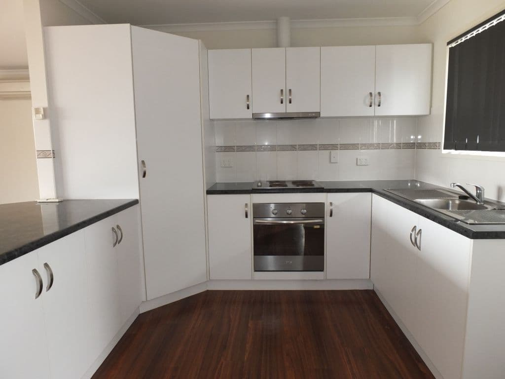 16 Millsteed Street, WALLAROO SA 5556, Wallaroo - Thumbnail 3