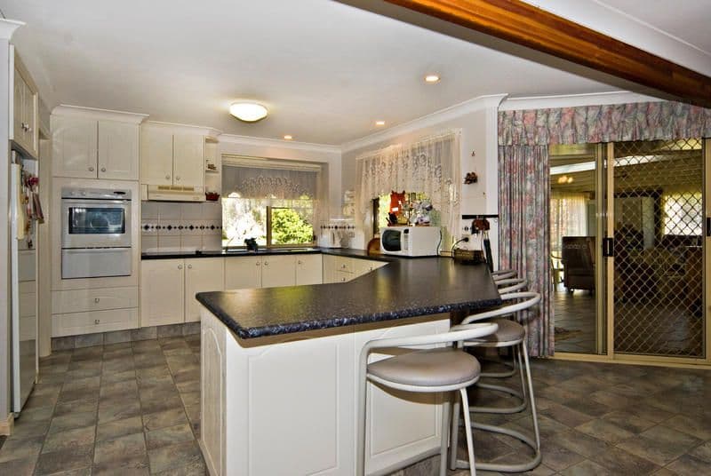 3 Reis Road, HIGHFIELDS QLD 4352, Highfields - Thumbnail 5