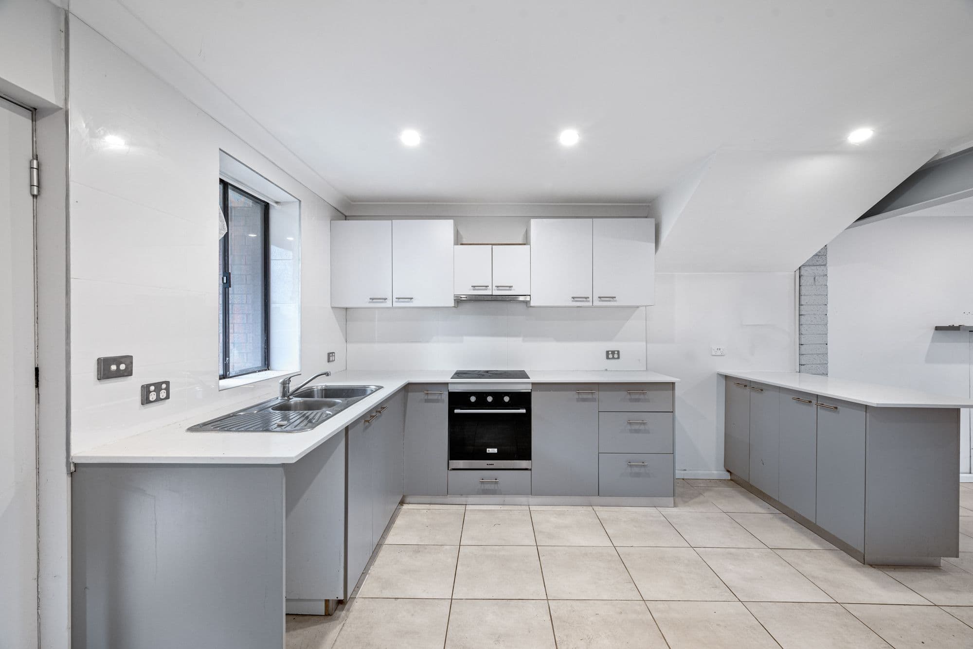 27B Tallowwood Crescent, Bradbury NSW 2560, Bradbury - Thumbnail 7