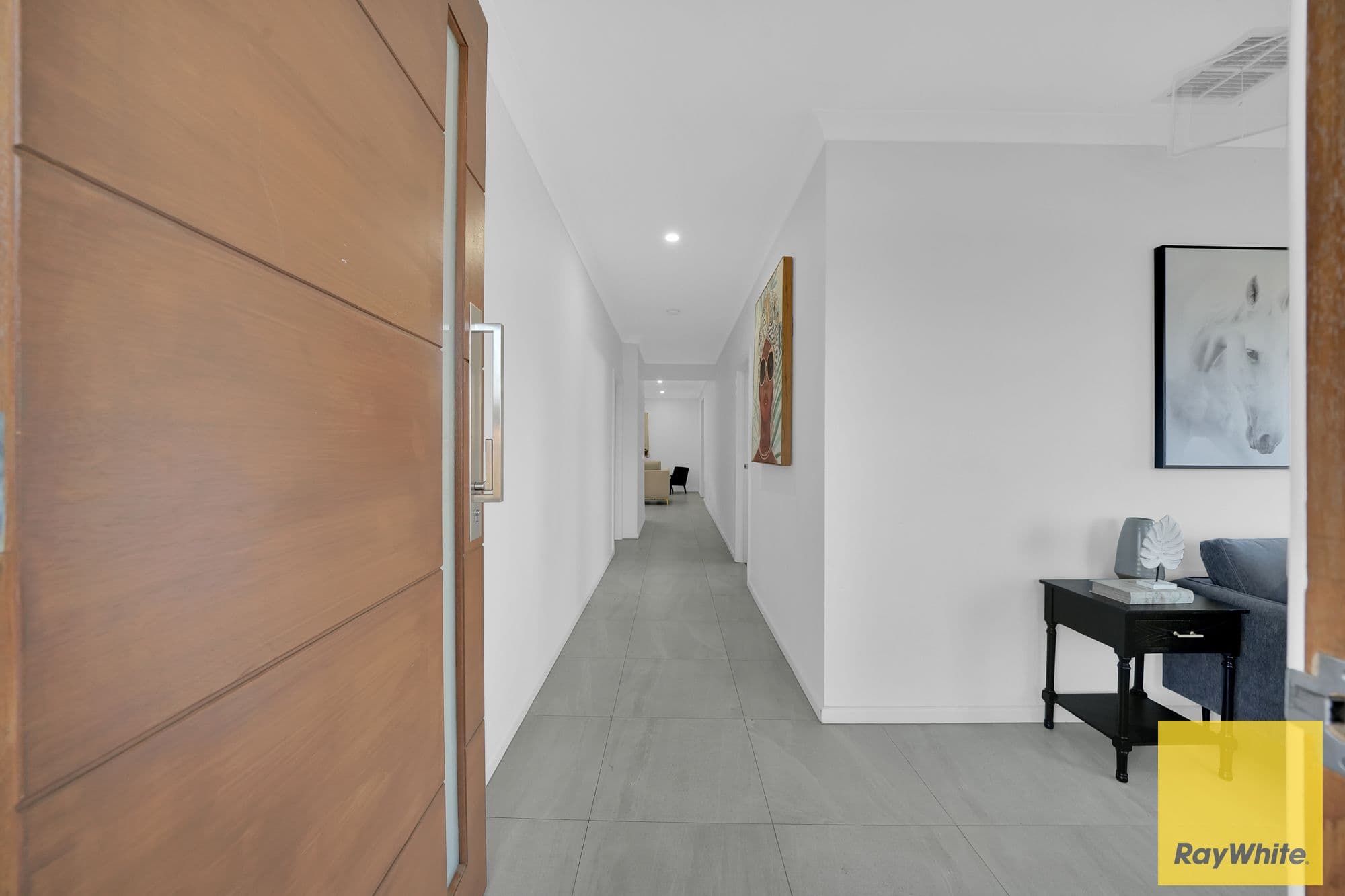 9 Ambrose Street, Rockbank VIC 3335, Rockbank - Thumbnail 5