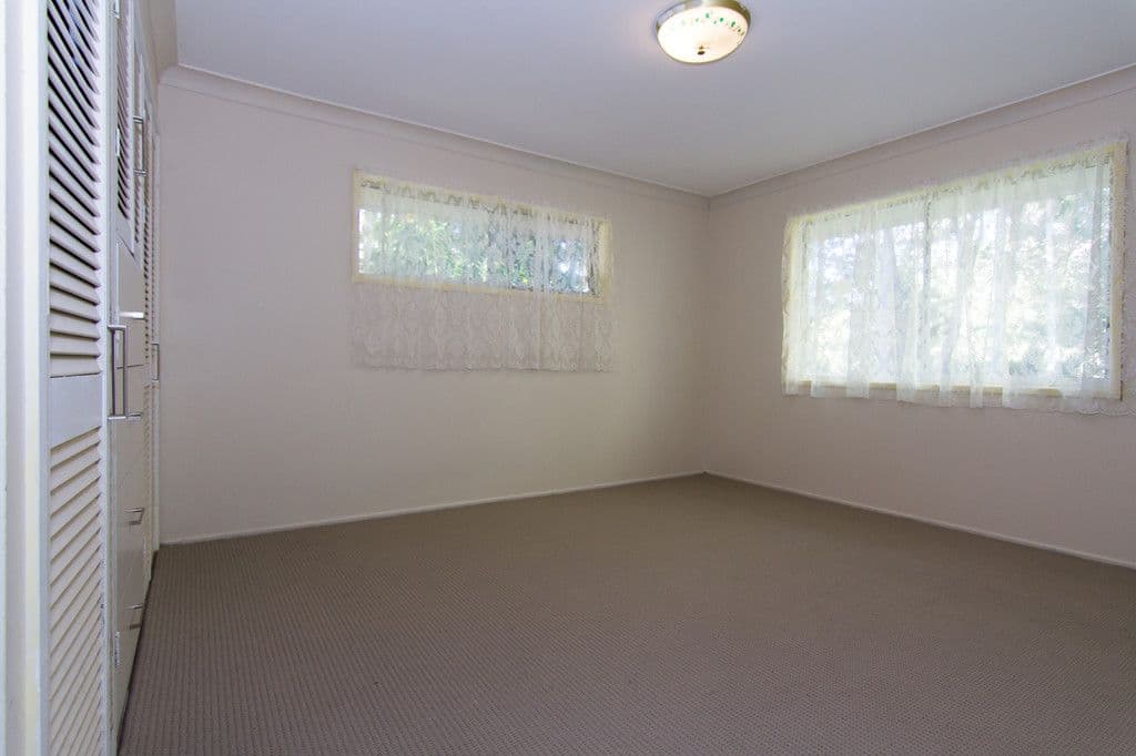 105 Lomond Drive, Ningi QLD 4511, Ningi - Thumbnail 6