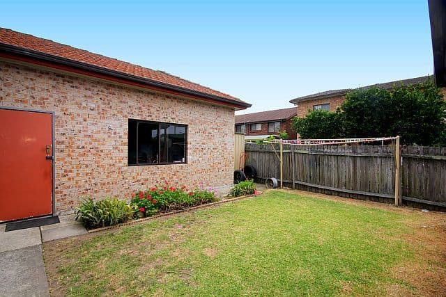 9 Winspear Avenue, BANKSTOWN NSW 2200, Bankstown - Thumbnail 8