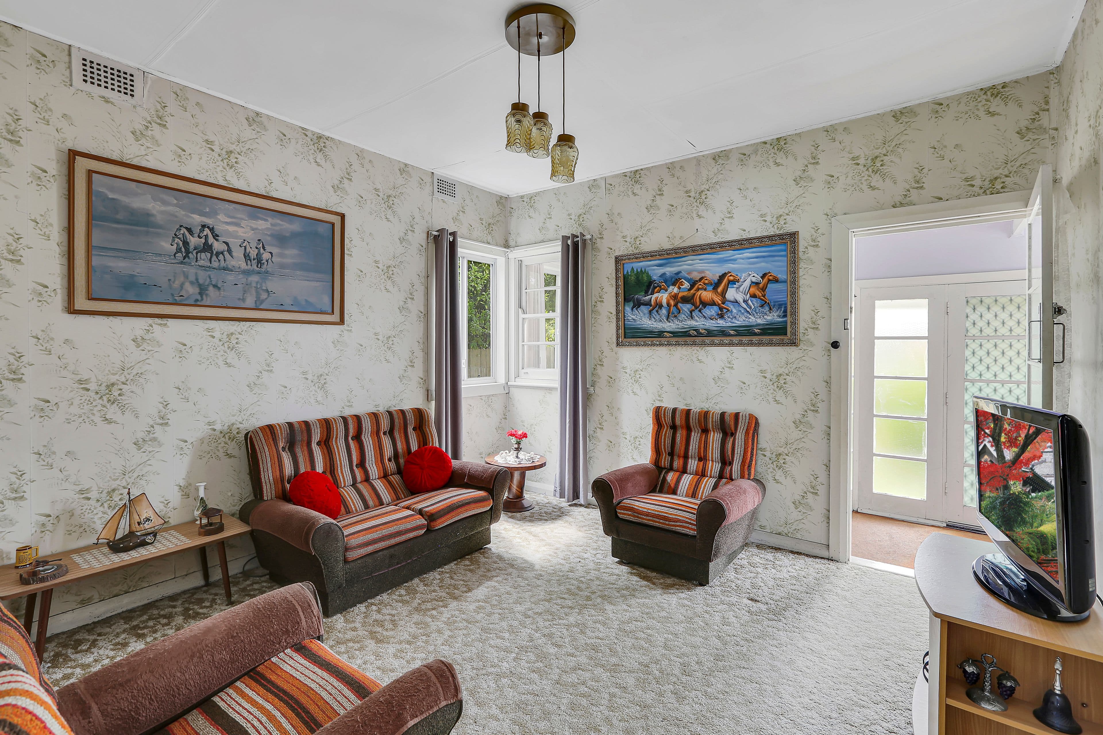 4 Eveleigh Avenue, Blackheath NSW 2785, Blackheath - Thumbnail 2