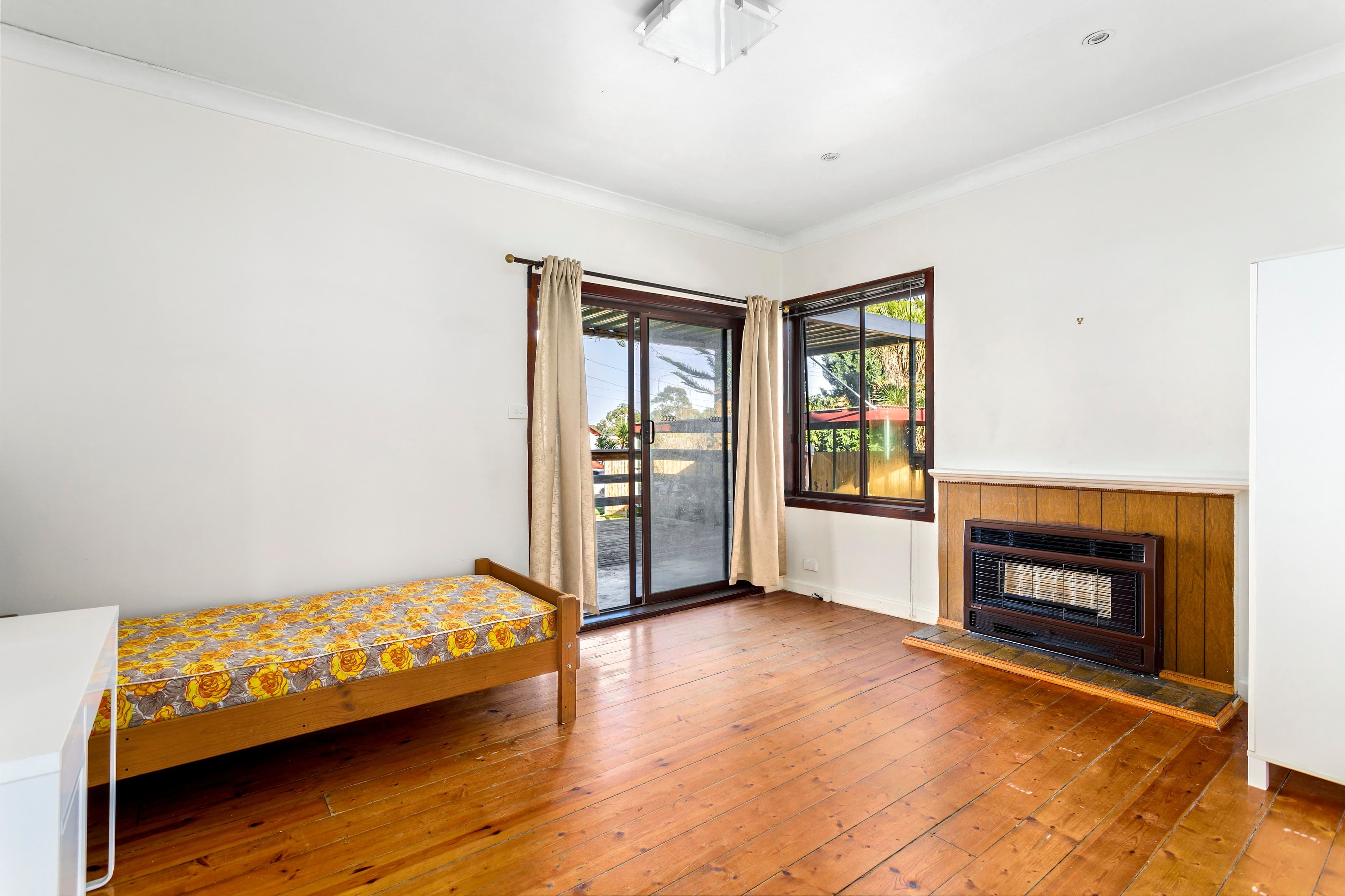 40 Southern Road, Heidelberg Heights VIC 3081, Heidelberg Heights - Thumbnail 2