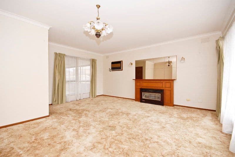 24 Welten Drive, COLDSTREAM VIC 3770, Coldstream - Thumbnail 2