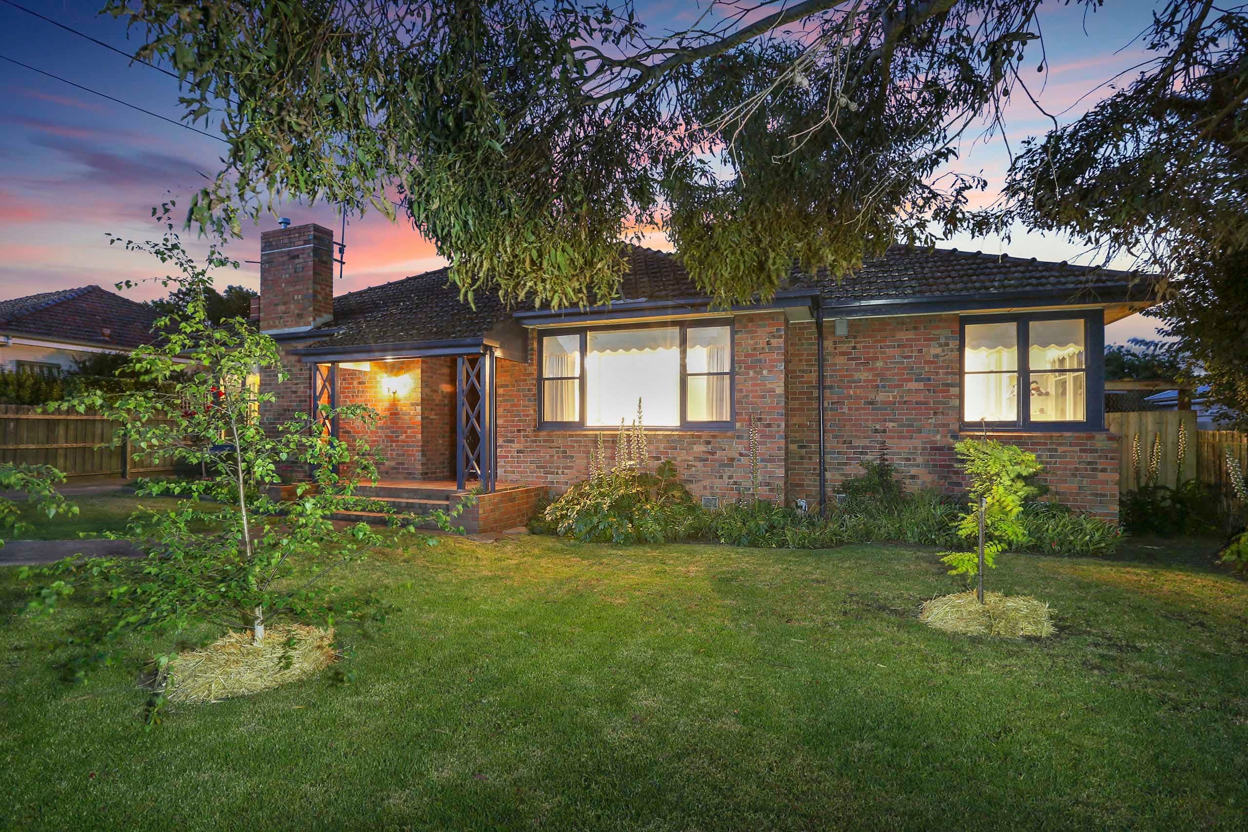 52 Roslyn Road, Belmont VIC 3216, Belmont - Image 1