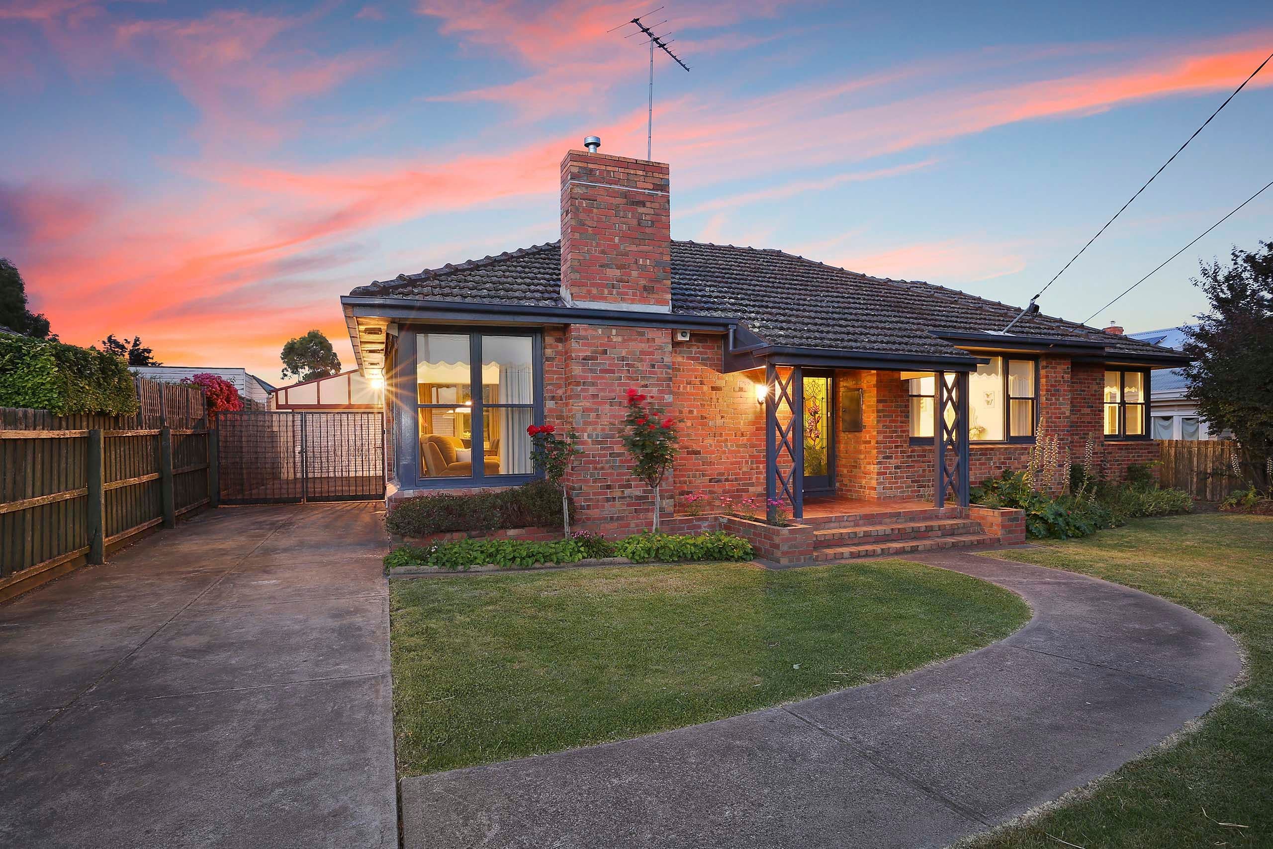 52 Roslyn Road, Belmont VIC 3216, Belmont - Thumbnail 2
