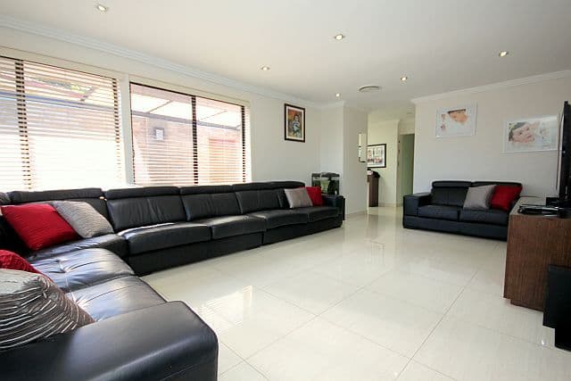 9 Willow Place, BASS HILL NSW 2197, Bass Hill - Thumbnail 3