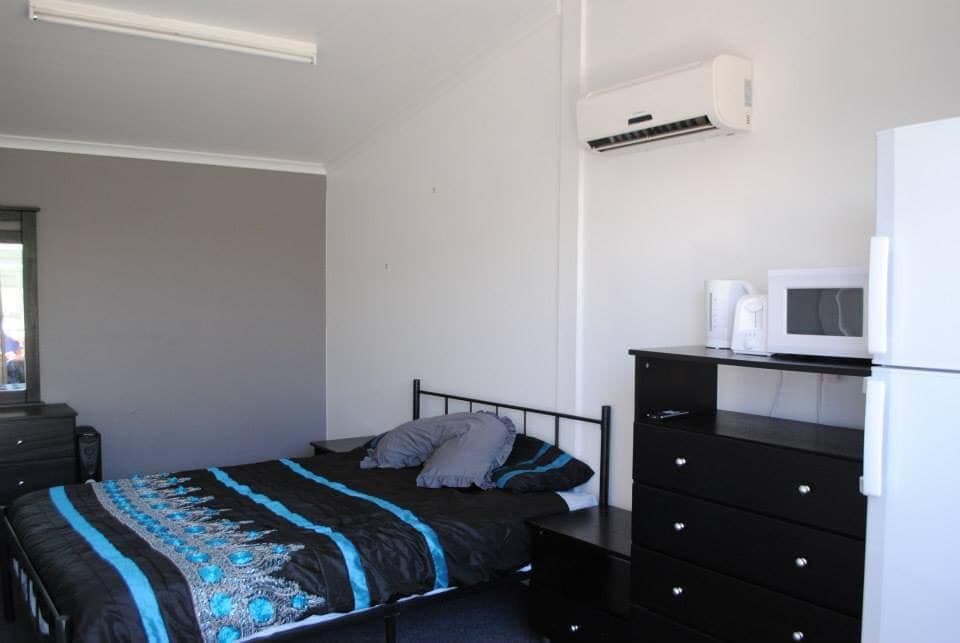 16 Norton Street, Whyalla Stuart SA 5608, Whyalla Stuart - Thumbnail 3