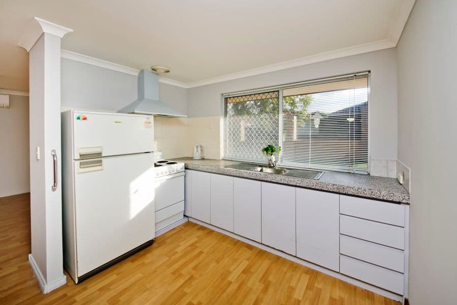 10 Sanford Court, LOCKRIDGE WA 6054, Lockridge - Thumbnail 4
